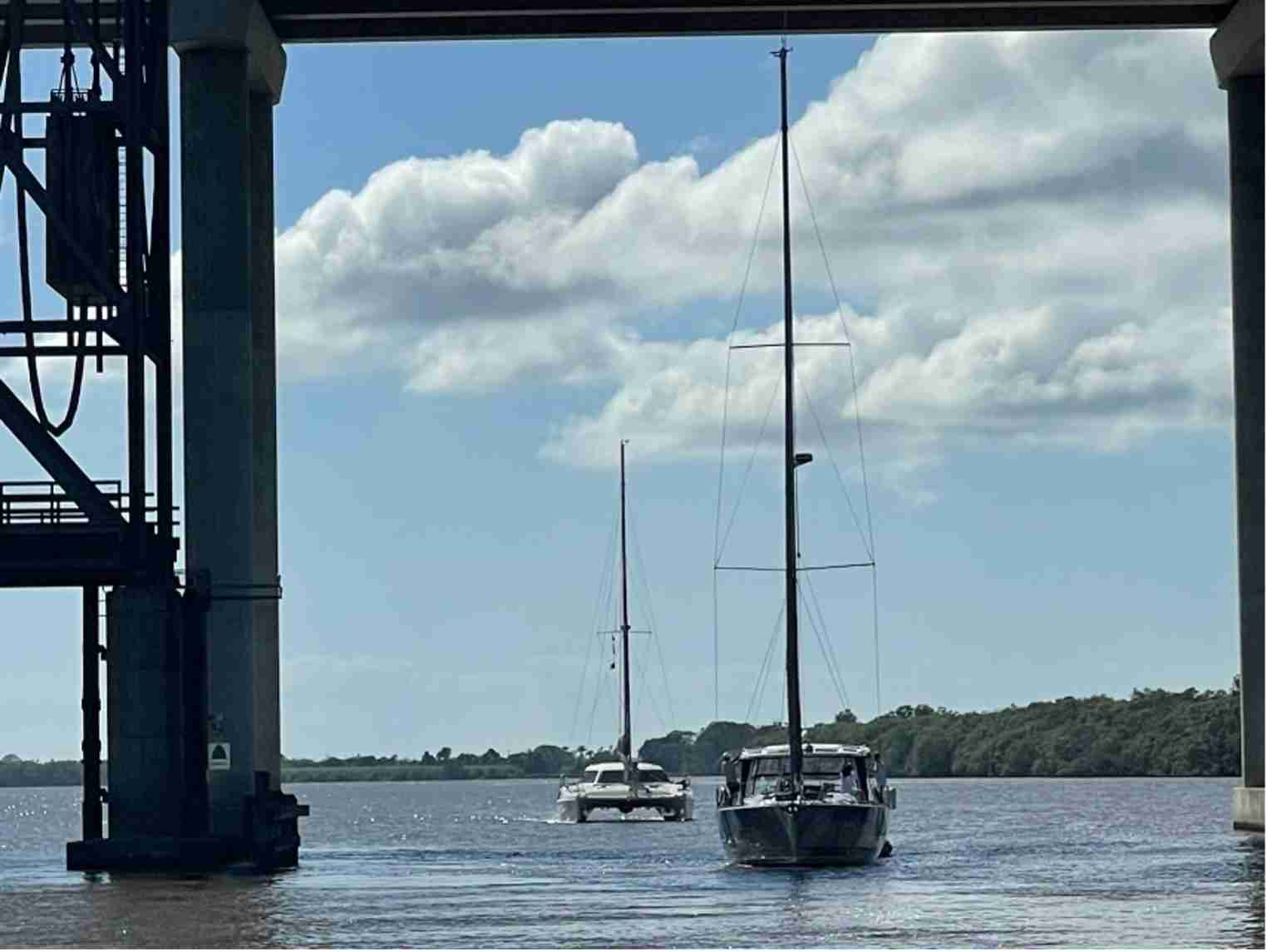 Clarence River Cruises - The bridge opened for our cruisers